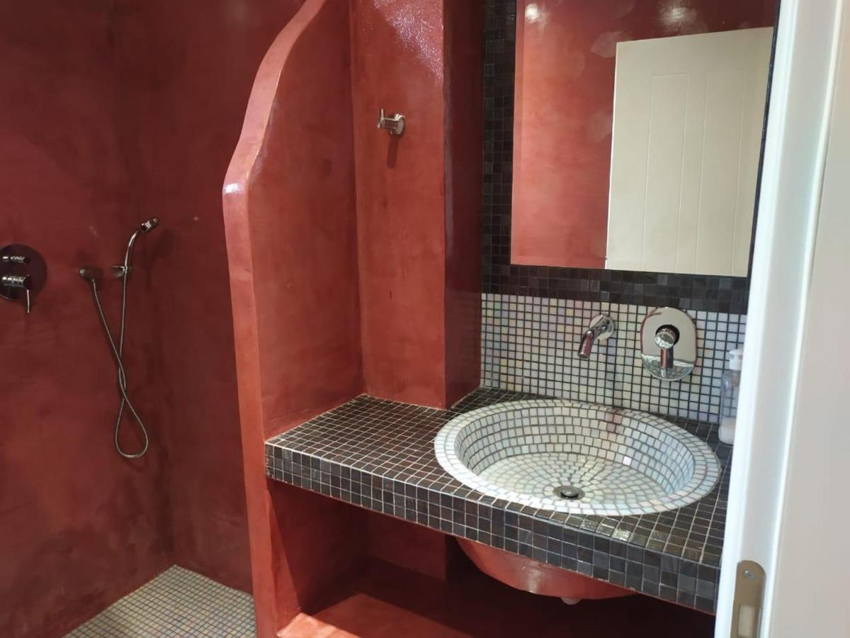 Mihal Suites Sarande Ngoại thất bức ảnh