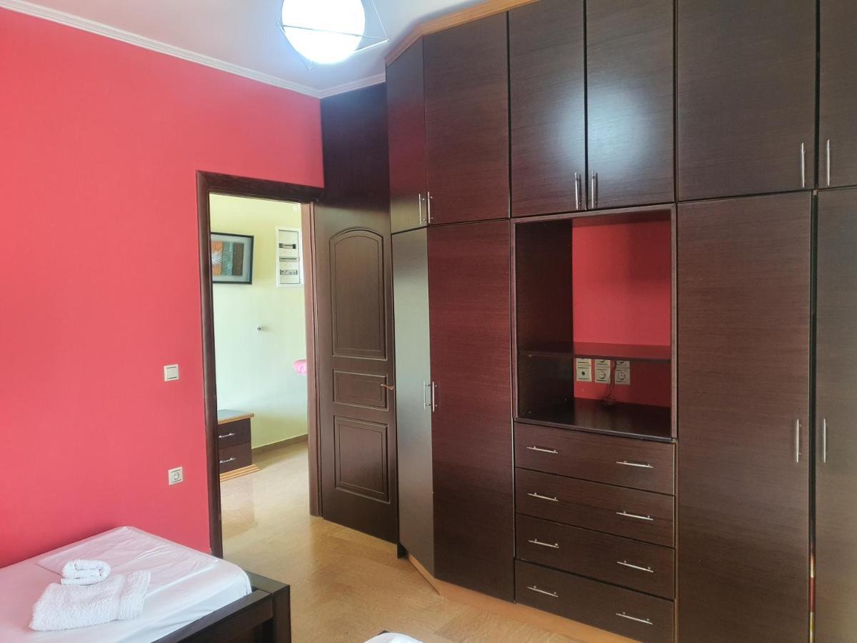 Mihal Suites Sarande Ngoại thất bức ảnh