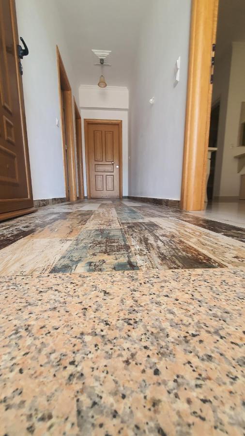 Mihal Suites Sarande Ngoại thất bức ảnh