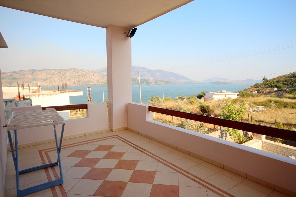 Mihal Suites Sarande Ngoại thất bức ảnh